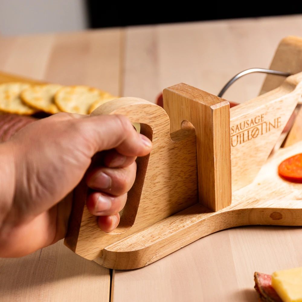Guillotine à saucisson
