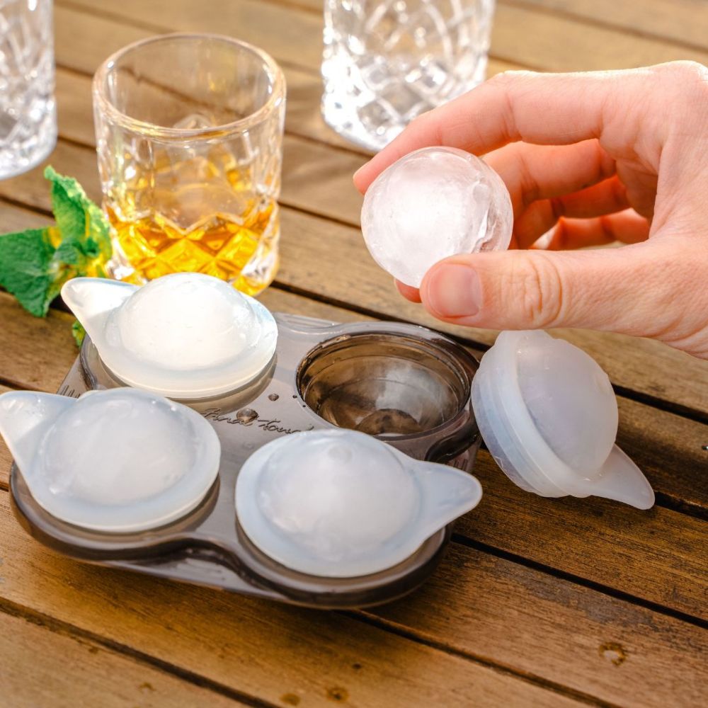 Set de verres à shot avec glaçons ronds