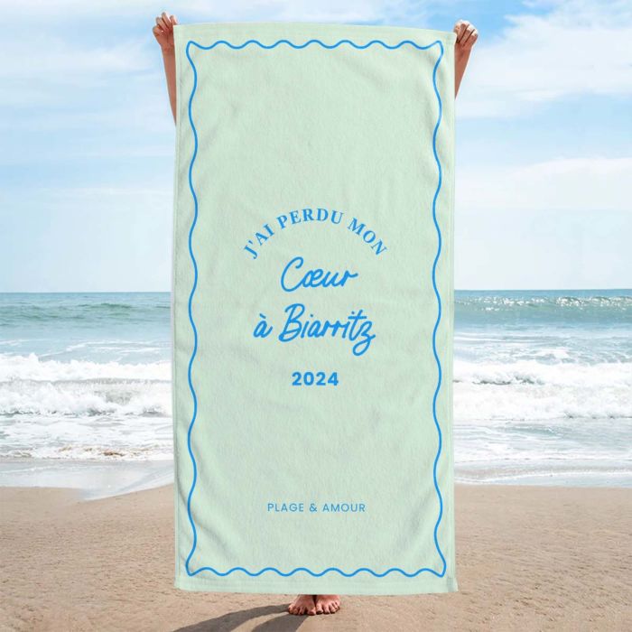 Serviette personnalisée avec fond coloré et texte